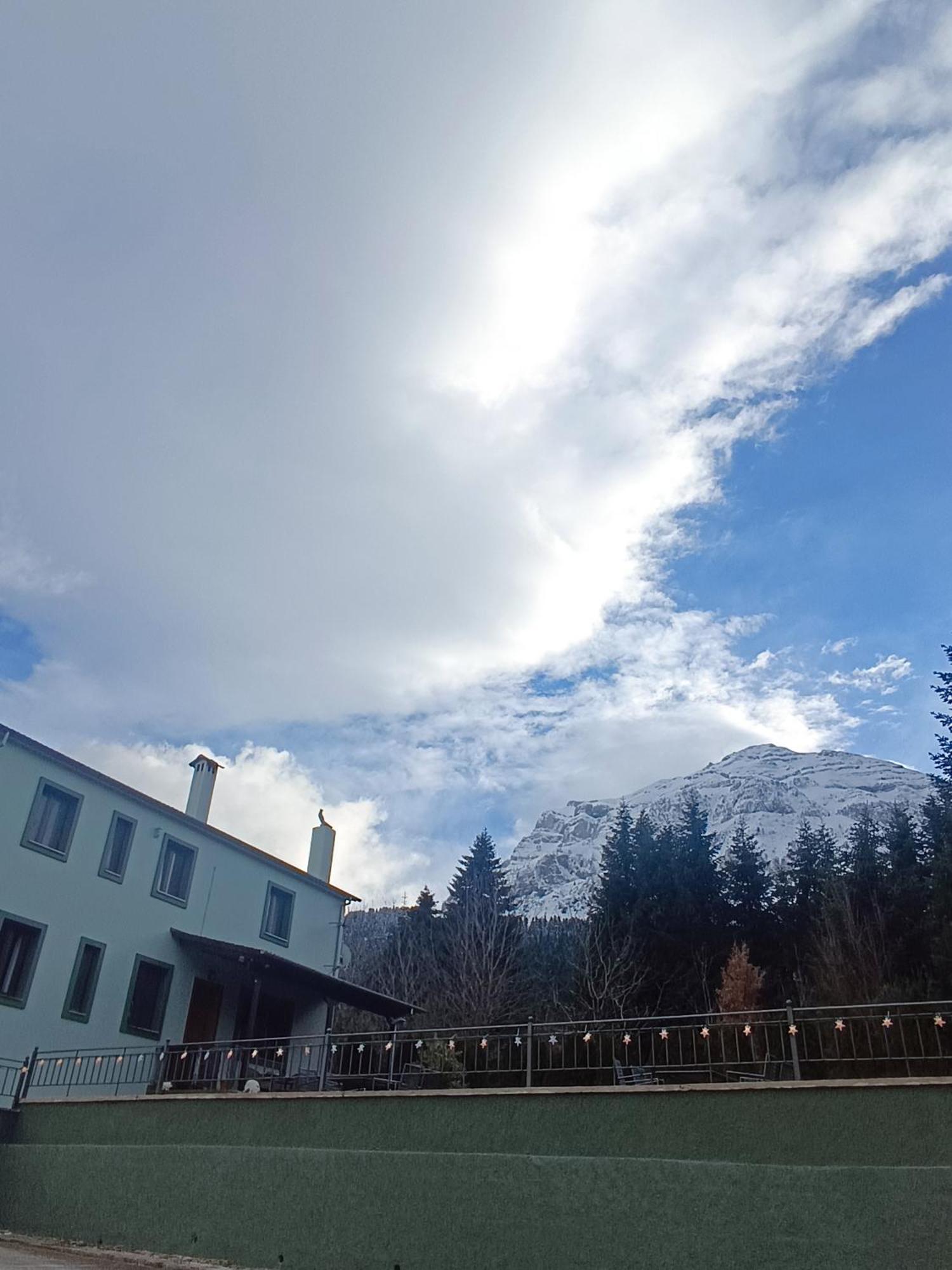 Baldeneige Hotel Праманта Екстериор снимка